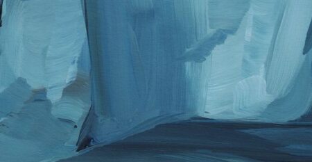 Iceberg on the shore-300-870300